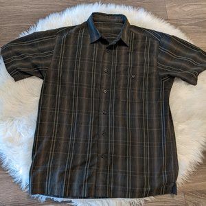 Mens XL button up Krame/Soprano Style shirt